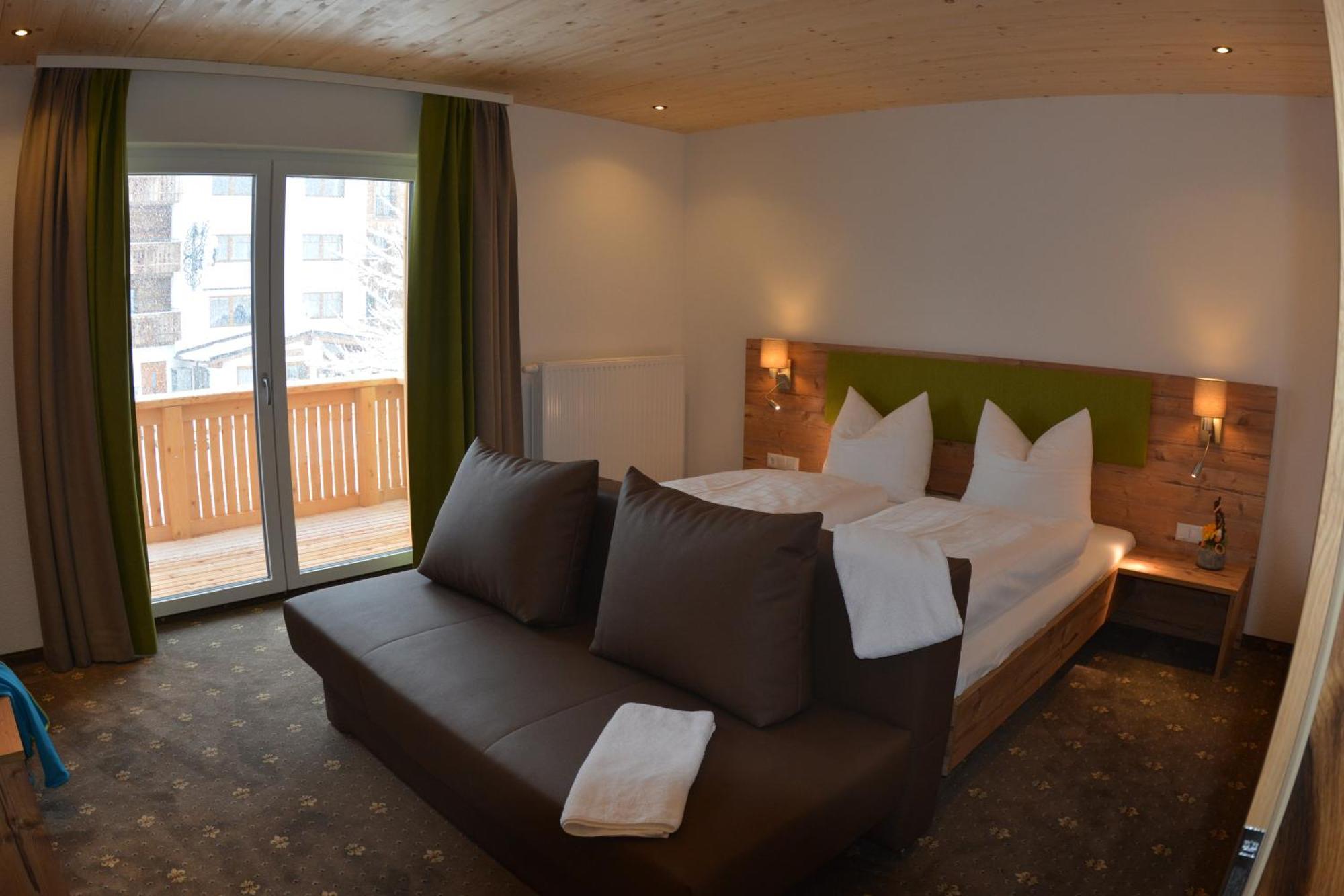 Pension Alpenblick Steeg Exteriör bild